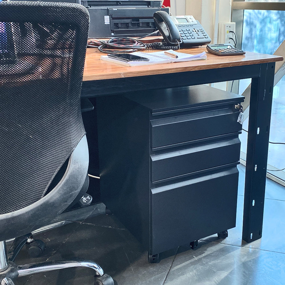 Cajonera Pedestal Con Ruedas Negro Mate